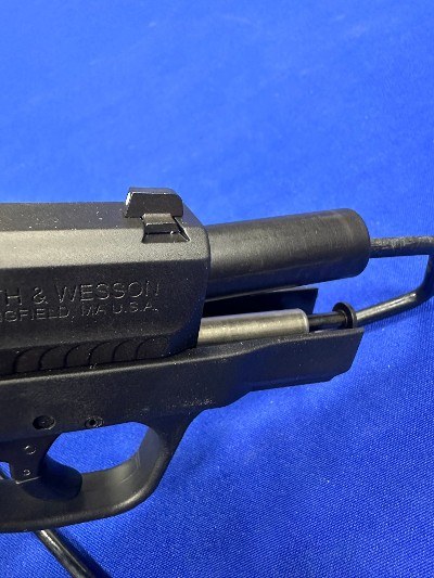 SMITH & WESSON M&P9 SHIELD 2.0 9MM LUGER (9x19 PARA) - Image 4 of 6