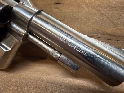 ROSSI MODEL 68 .38 SPL - Image 7 of 10