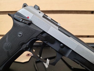BERETTA 92XI 9MM LUGER (9x19 PARA) - Image 9 of 15