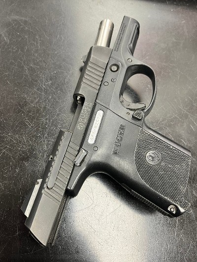 RUGER SR9C 9MM LUGER (9x19 PARA) - Image 5 of 6