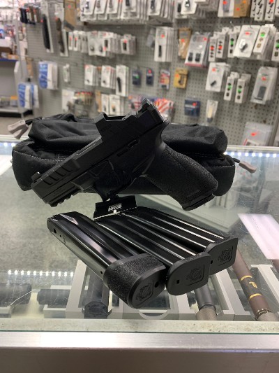 SPRINGFIELD ARMORY ECHELON GEAR PAC - Image 1 of 6