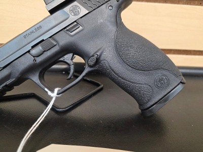 SMITH & WESSON M&P40 .40 S&W - Image 4 of 12