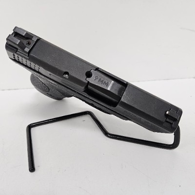 SMITH & WESSON M&P9 SHIELD 9MM LUGER (9x19 PARA) - Image 6 of 11
