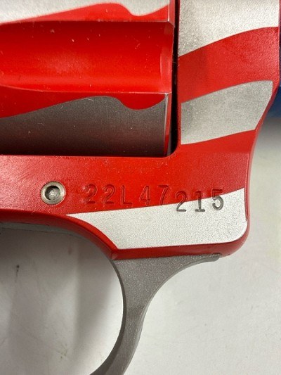 CHARTER ARMS UNDERCOVER OLD GLORY .38 SC - Image 7 of 8