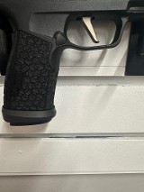SIG SAUER P365 FUSE 9MM LUGER (9X19 PARA) - Image 2 of 6