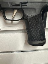 SIG SAUER P365 FUSE 9MM LUGER (9X19 PARA) - Image 6 of 6