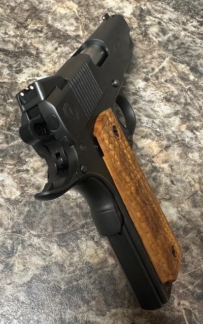 METRO ARMS AMERICAN CLASSIC COMMANDER 9MM LUGER (9x19 PARA) - Image 3 of 5