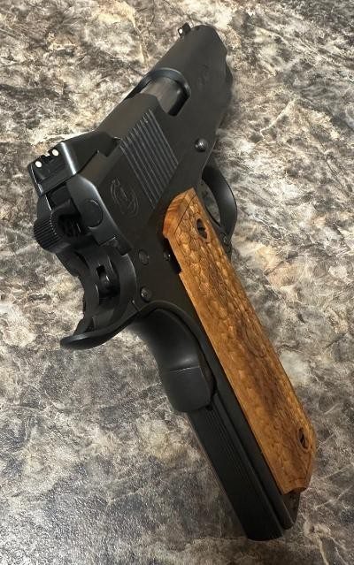 METRO ARMS AMERICAN CLASSIC COMMANDER 9MM LUGER (9x19 PARA) - Image 3 of 5