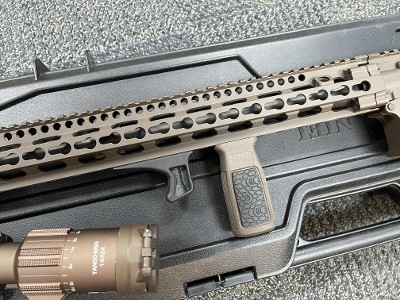 DANIEL DEFENSE DDM4 V11 5.56X45MM NATO - Image 5 of 12