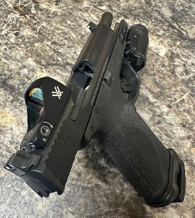 SMITH & WESSON M&P 9 2.0 9MM LUGER (9x19 PARA) - Image 4 of 6