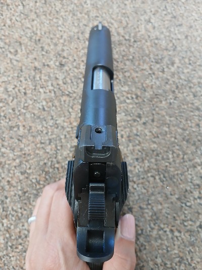 ROCK ISLAND ARMORY M1911 A1 .45 ACP - Image 5 of 9