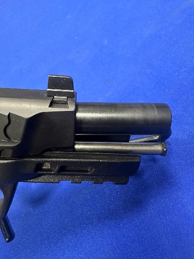 SMITH & WESSON M&P 10MM M2.0 10MM - Image 4 of 6
