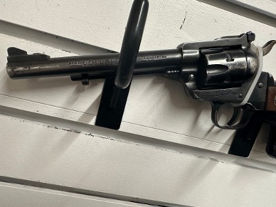 RUGER NEW MODEL SINGLE-SIX .22LR/.22MAG - Image 7 of 7