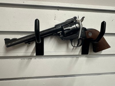RUGER NEW MODEL SINGLE-SIX .22LR/.22MAG - Image 5 of 7