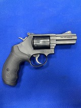 SMITH & WESSON 19-9 .357 MAG - Image 1 of 5