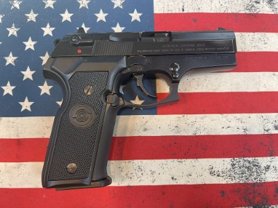 STOEGER COUGAR 8000 FL .40 S&W - Image 2 of 3