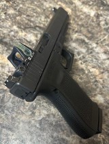 GLOCK 40 10MM - Image 3 of 5