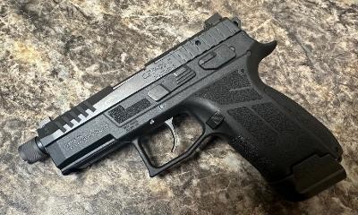CZ P-09 C NOCTURN 9MM LUGER (9x19 PARA) - Image 2 of 5