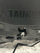 TAURUS TH 10 10mm - Image 6 of 7