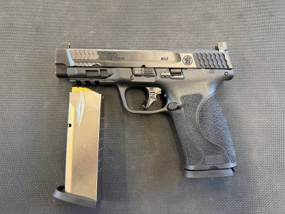 SMITH & WESSON M&P10 10MM - Image 1 of 3
