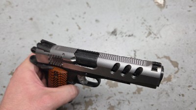 SMITH & WESSON SW1911 PC Bobtail Champion Scandium Alloy .45 ACP - Image 4 of 9