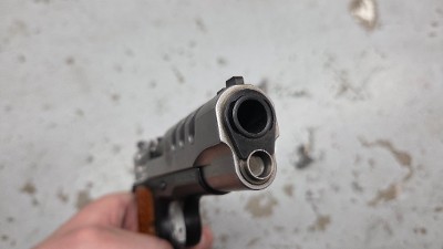 SMITH & WESSON SW1911 PC Bobtail Champion Scandium Alloy .45 ACP - Image 5 of 9