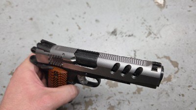 SMITH & WESSON SW1911 PC Bobtail Champion Scandium Alloy .45 ACP - Image 4 of 9