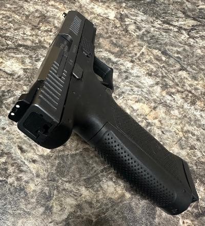 CZ P-10F 9MM LUGER (9x19 PARA) - Image 3 of 5