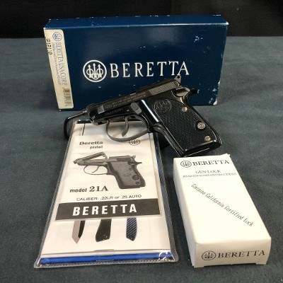 BERETTA 21A BOBCAT .22 LR - Image 1 of 4