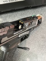 CANIK TTI Combat 9MM LUGER (9x19 PARA) - Image 9 of 13