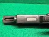 HECKLER & KOCH USP V1 Elite .45 ACP - Image 18 of 23
