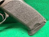 HECKLER & KOCH USP V1 Elite .45 ACP - Image 11 of 23