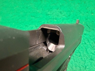 HECKLER & KOCH USP V1 Elite .45 ACP - Image 21 of 23