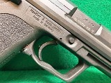 HECKLER & KOCH USP V1 Elite .45 ACP - Image 5 of 23