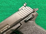 HECKLER & KOCH USP V1 Elite .45 ACP - Image 10 of 23
