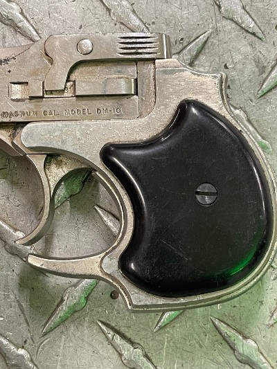 HIGH STANDARD MFG CO dm-101 .22 CAL - Image 4 of 9