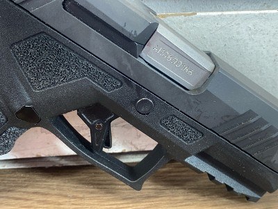 TAURUS GX2 (GX2931) 9MM LUGER (9x19 PARA) - Image 4 of 8
