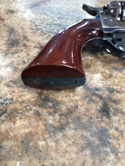 CIMARRON FRONTIER REVOLVER .45 LC .45 LC - Image 9 of 12