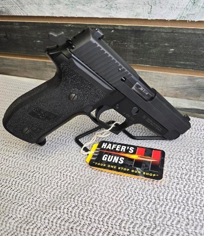 SIG SAUER P226 .40 S&W - Image 1 of 2