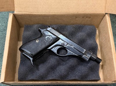 BERETTA 70 w/ 1/2x28 Thread Adapter .32 ACP - Image 1 of 2