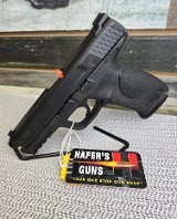 SMITH & WESSON M&P 40 .40 S&W - Image 2 of 2