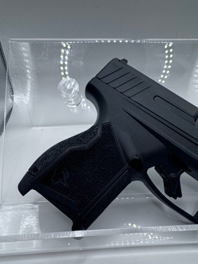 TAURUS GX4 9MM LUGER (9x19 PARA) - Image 6 of 12