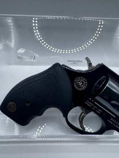TAURUS ULTRA-LITE .38 Spl - Image 5 of 10