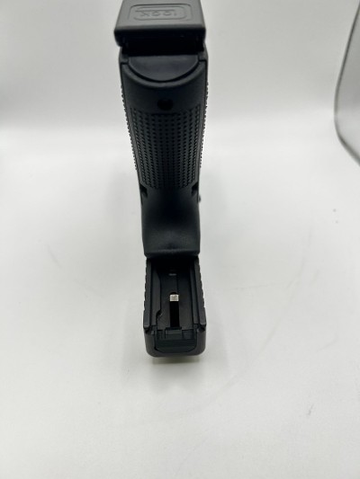 GLOCK 19 GEN 4 9MM LUGER (9x19 PARA) - Image 6 of 7