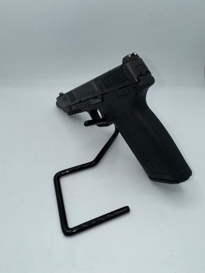 SMITH & WESSON M&P 5.7 5.7X28MM - Image 4 of 15