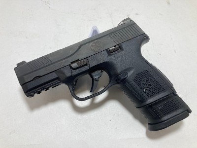 FN FNS-9C 9MM LUGER (9x19 PARA) - Image 1 of 8