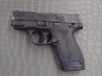 SMITH & WESSON M&P 40 SHIELD .40 S&W - Image 1 of 1