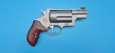 TAURUS JUDGE.45lc / .410 - Image 5 of 5
