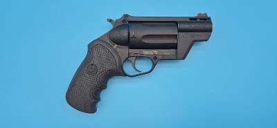 TAURUS JUDGE PUBLIC DEFENDER POLYMER .45lc / .410 - Image 6 of 6