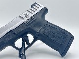 SMITH & WESSON SD40 2.0 .40 S&W - Image 5 of 9